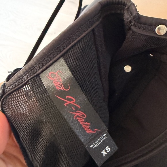 Black Studded Corset Shapewear - Picture 4 of 5